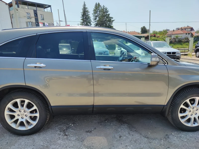 Honda Cr-v, снимка 7 - Автомобили и джипове - 50614411
