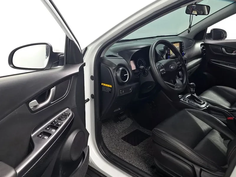 Hyundai Kona Diesel 1.6 2Wd Modern, снимка 10 - Автомобили и джипове - 55277553