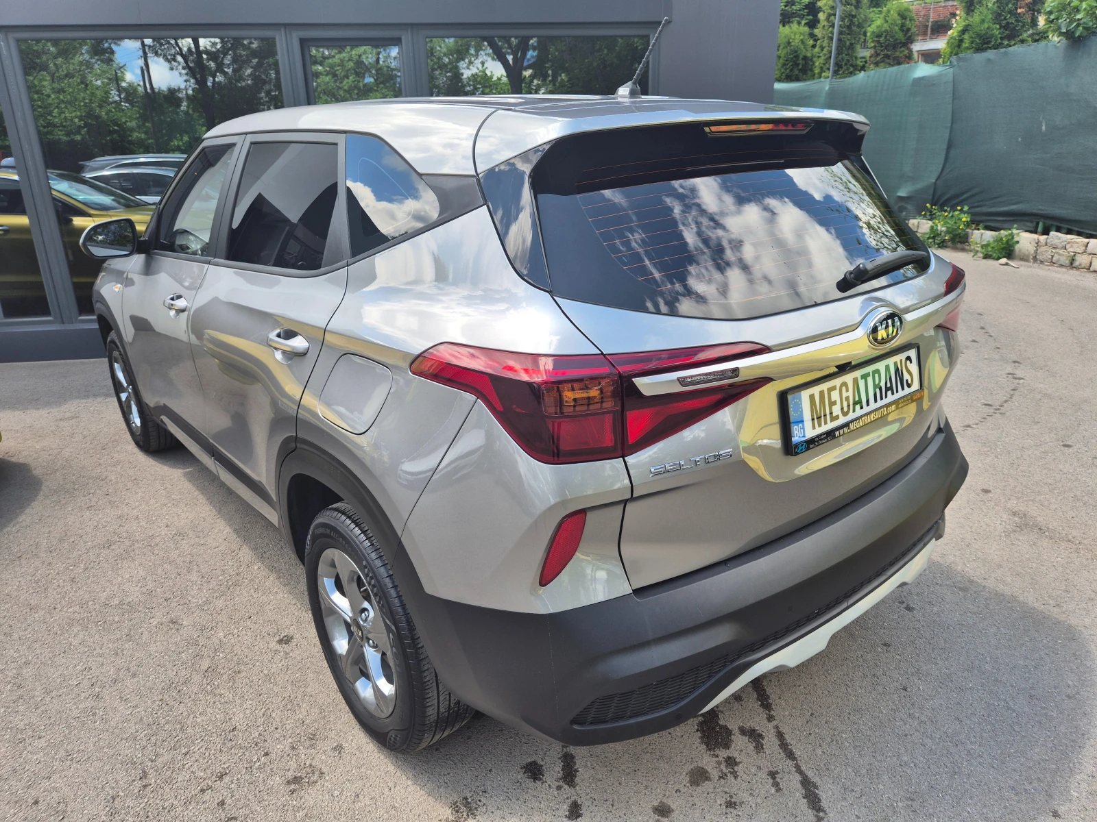 Kia Seltos 1.6cm3 CRDI - изображение 4