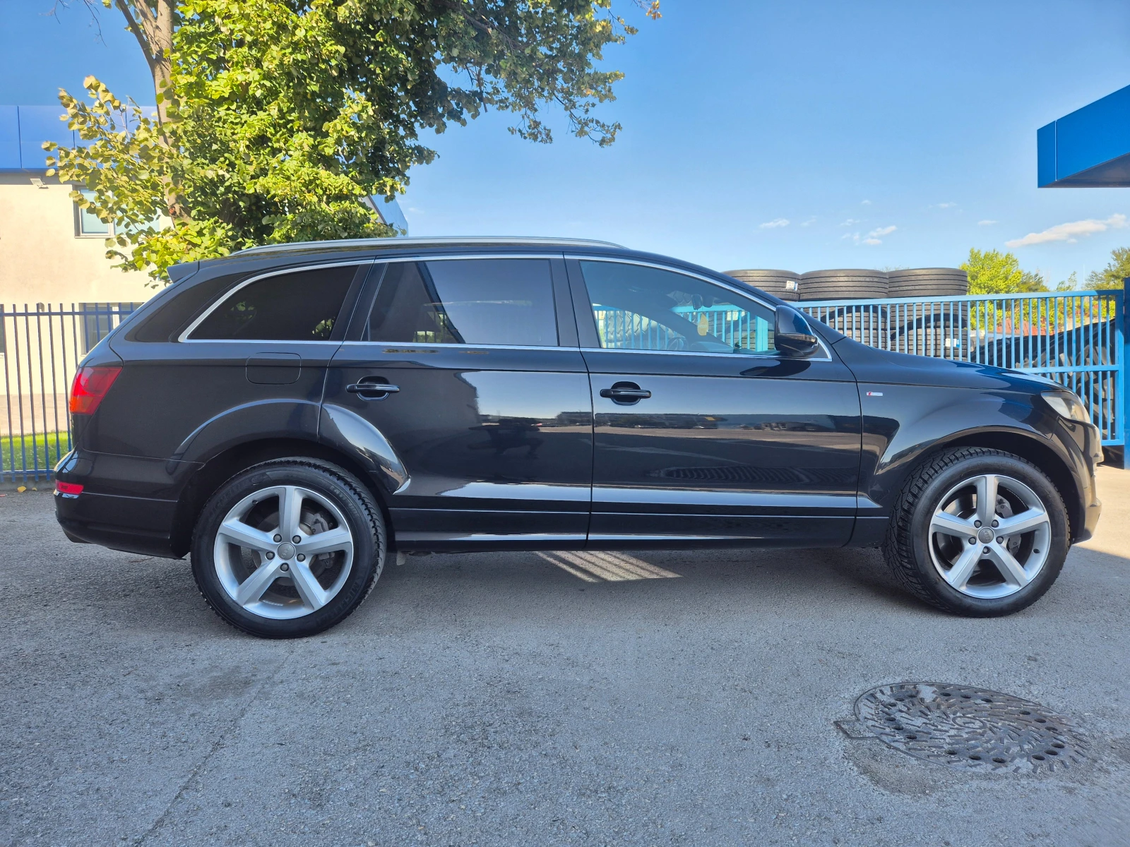 Audi Q7 3.0TDI 239ks S-line QUATTRO 20ц. джанти  - изображение 4