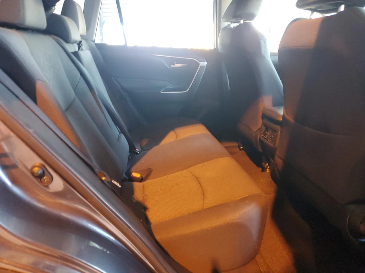 Toyota Rav4 XLE* 2.5 * 156 000 - изображение 10