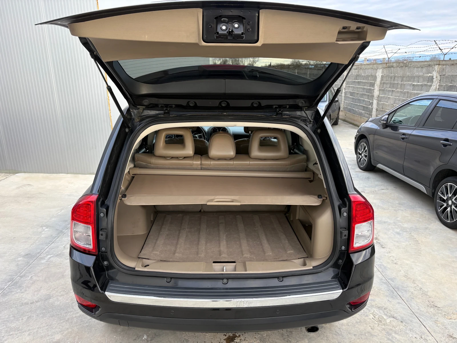 Jeep Compass 2.2 CRDi* 4x4* Facelift* Limited* 135000км*  - изображение 9