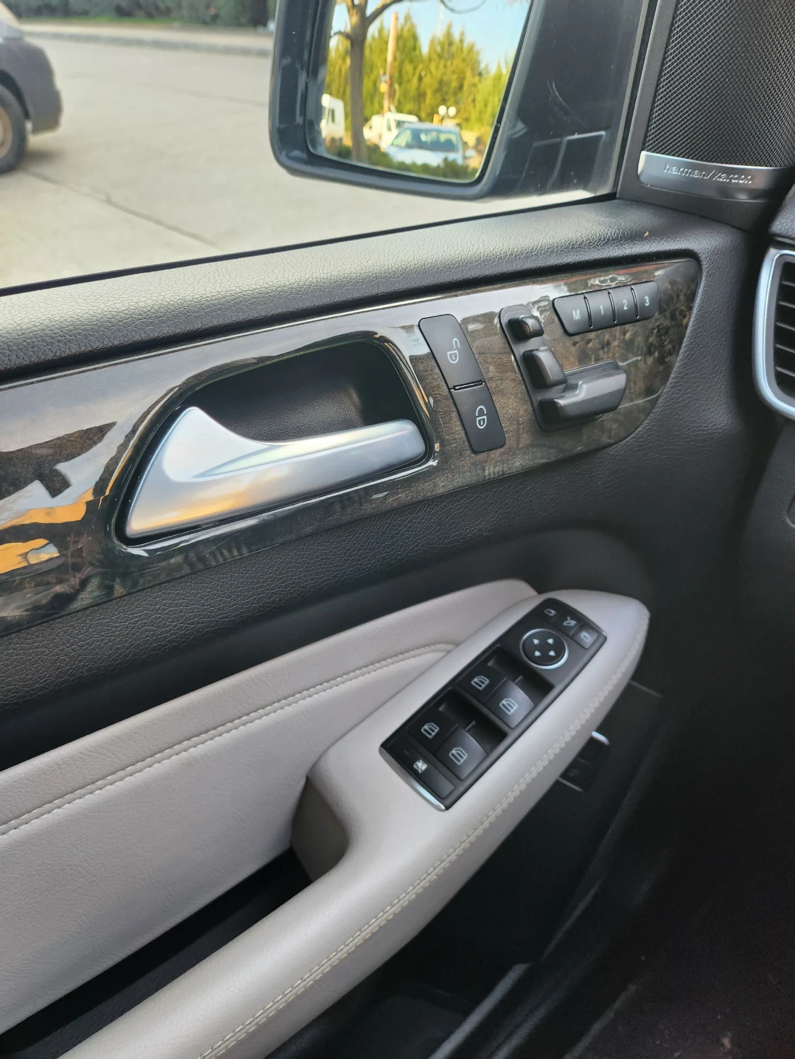 Mercedes-Benz ML 350 BLUETEC 4MATIC - изображение 8