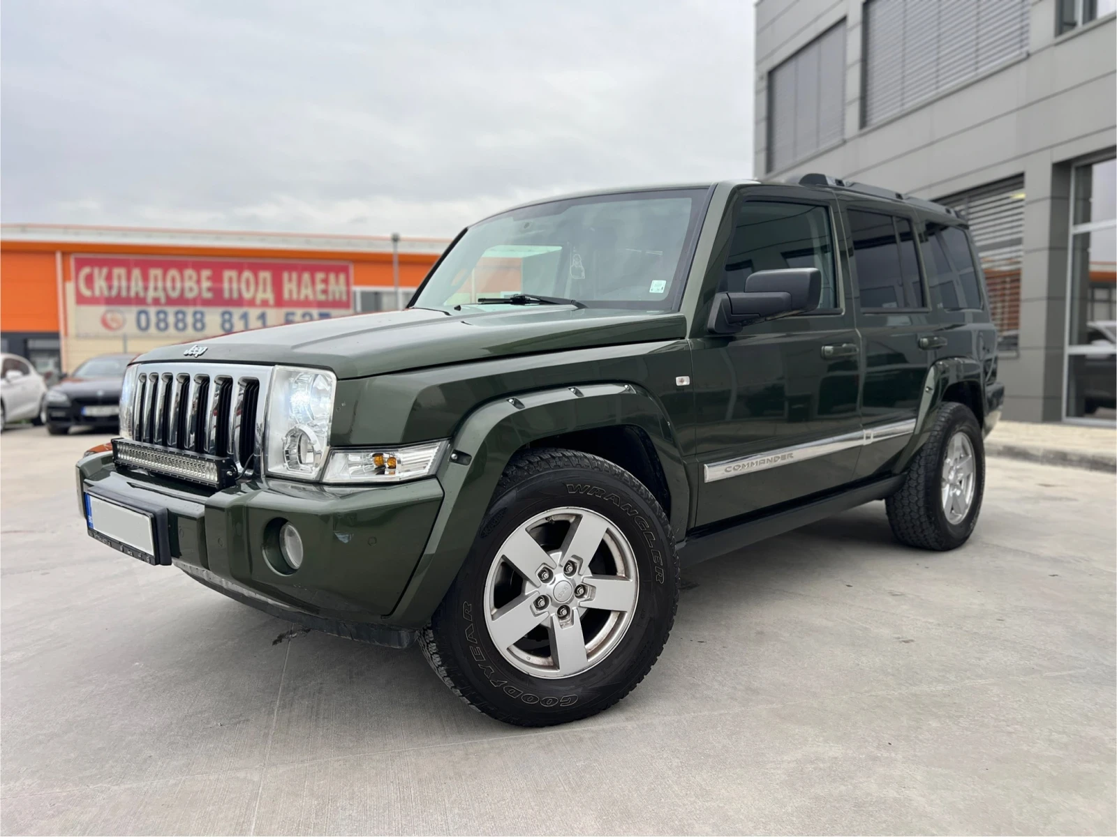 Jeep Commander 3.0 CRD TOP, снимка 3 - Автомобили и джипове - 54214047
