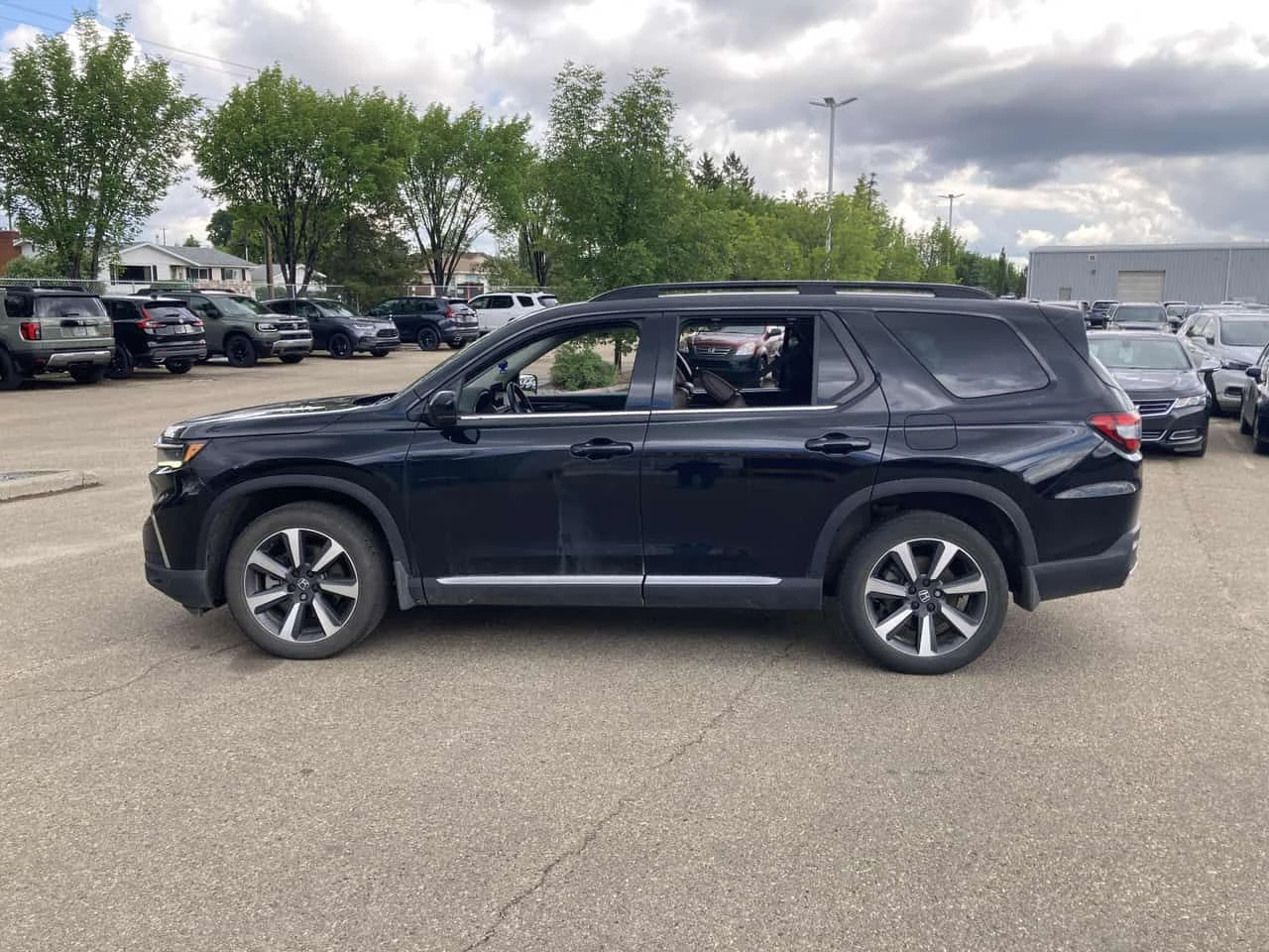 Honda Pilot * Touring * АВТОКРЕДИТ БЕЗ ПЪРВОНАЧАЛНА ВНОСКА* , снимка 2 - Автомобили и джипове - 55419513