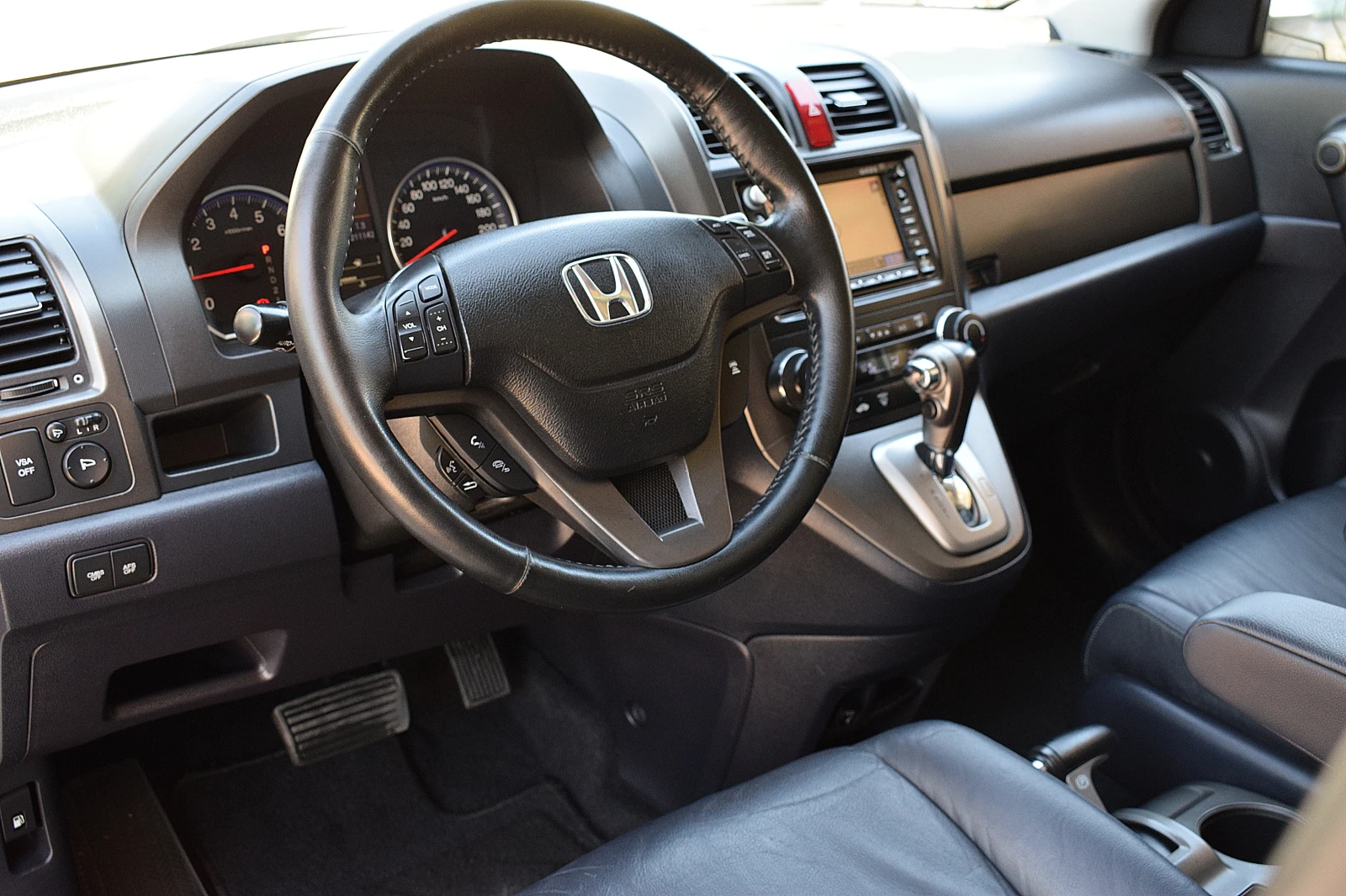 Honda Cr-v 2.0ШВЕЙЦАРИЯ/ДИСТРОНИК/КОЖА/ПАНОРАМА/КСЕНОН/НАВИ, снимка 6 - Автомобили и джипове - 55514033