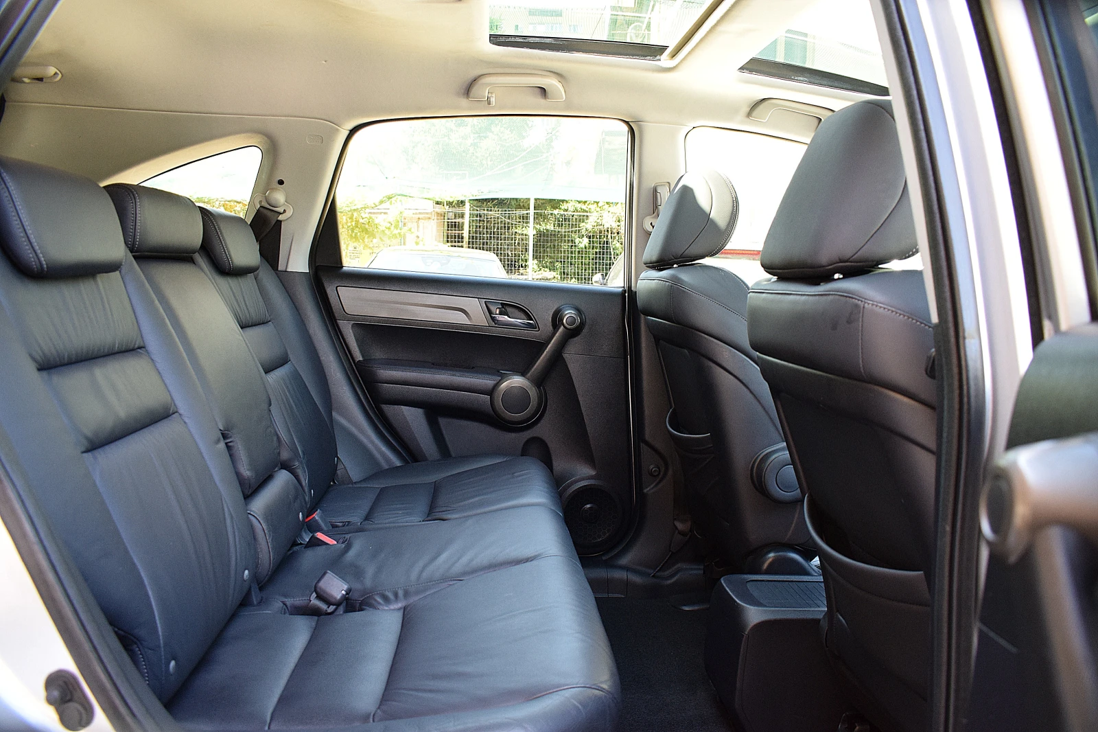 Honda Cr-v 2.0ШВЕЙЦАРИЯ/ДИСТРОНИК/КОЖА/ПАНОРАМА/КСЕНОН/НАВИ, снимка 14 - Автомобили и джипове - 55514033