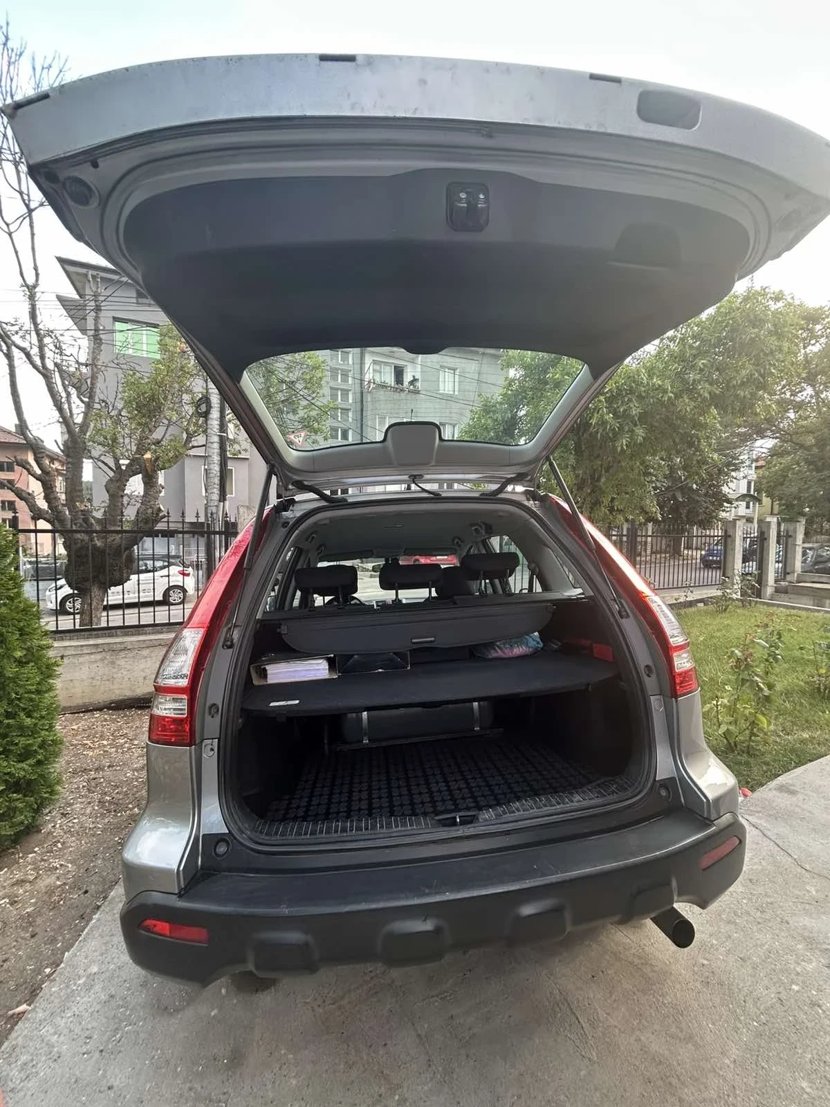 Honda Cr-v 3-та генерация, снимка 2 - Автомобили и джипове - 55824120