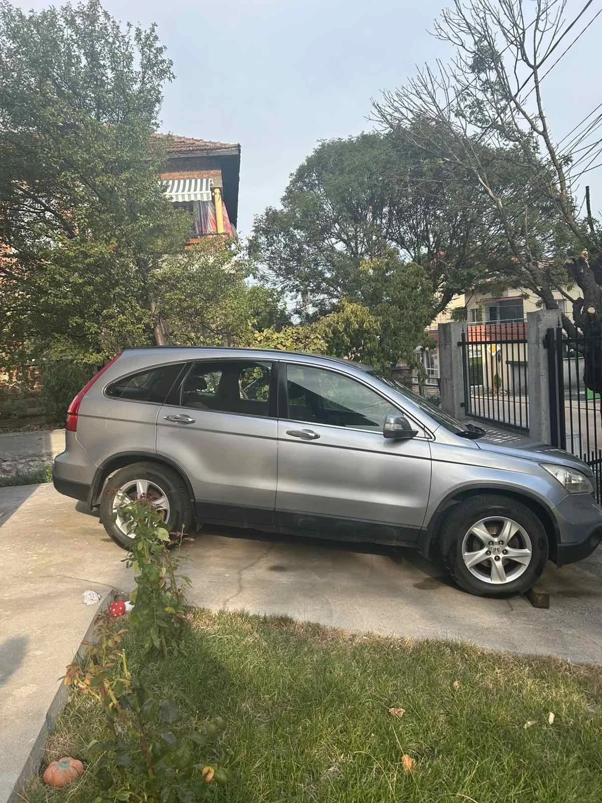 Honda Cr-v 3-та генерация, снимка 3 - Автомобили и джипове - 55824120