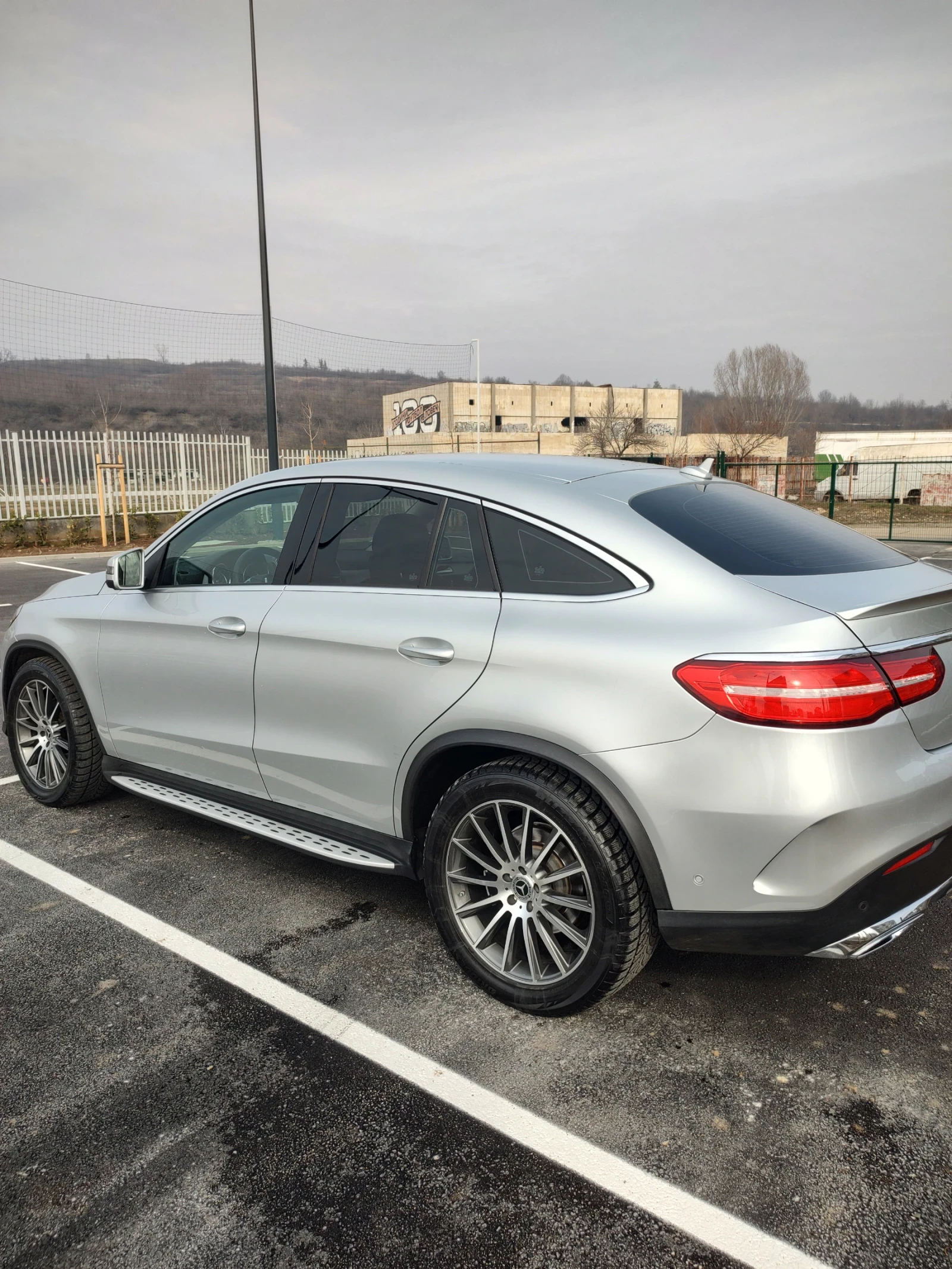 Mercedes-Benz GLE Coupe, снимка 2 - Автомобили и джипове - 56426764