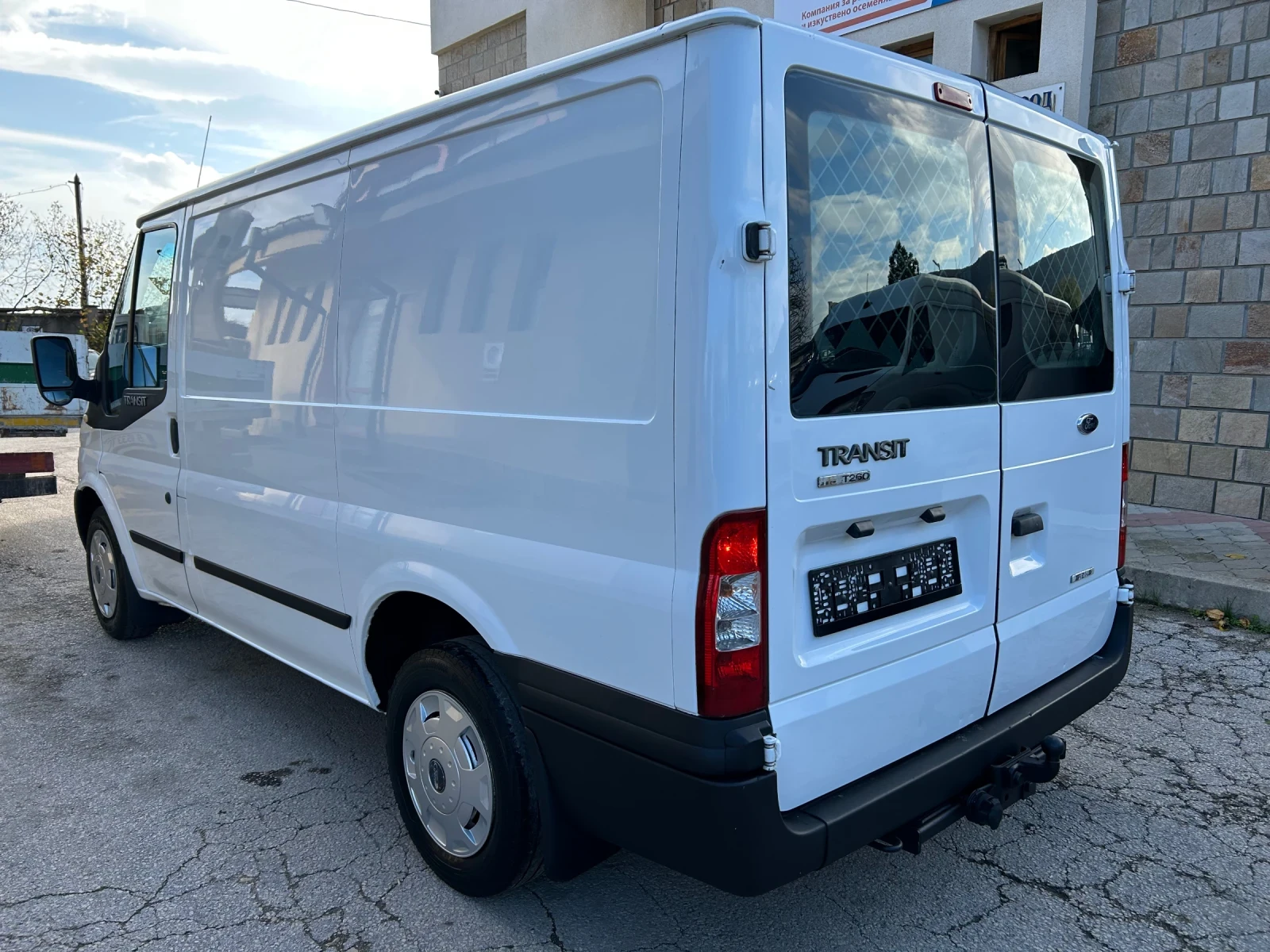 Ford Transit 2.2TDCI КЛИМАТИК - изображение 6