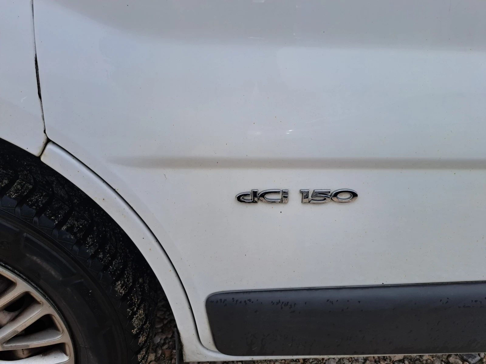 Renault Trafic 2.5/150кс., снимка 5 - Бусове и автобуси - 54195335