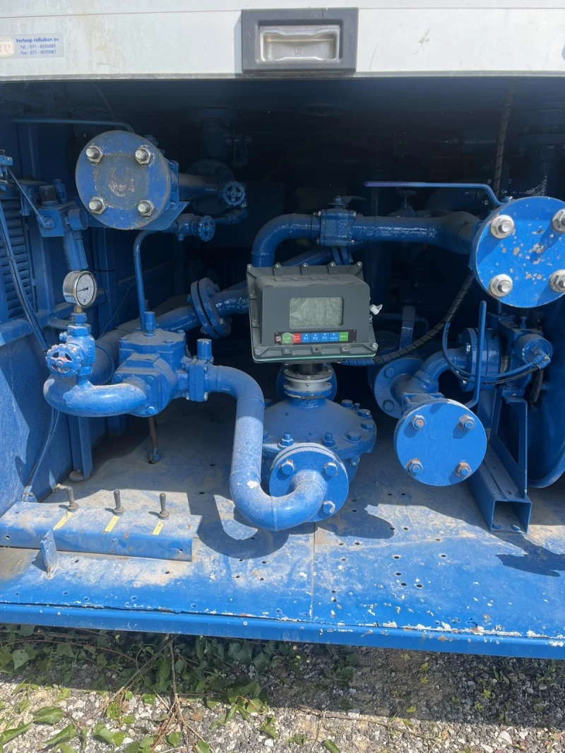 Iveco Stralis, снимка 15 - Камиони - 50653618