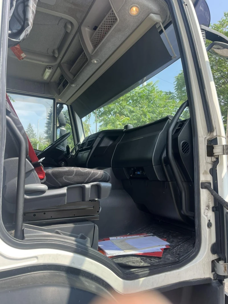 Iveco Stralis, снимка 10 - Камиони - 50653618