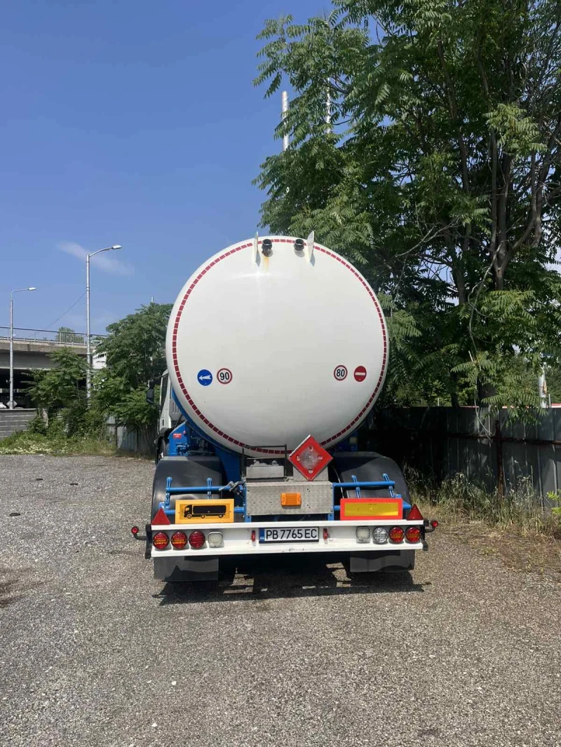 Iveco Stralis, снимка 3 - Камиони - 50653618