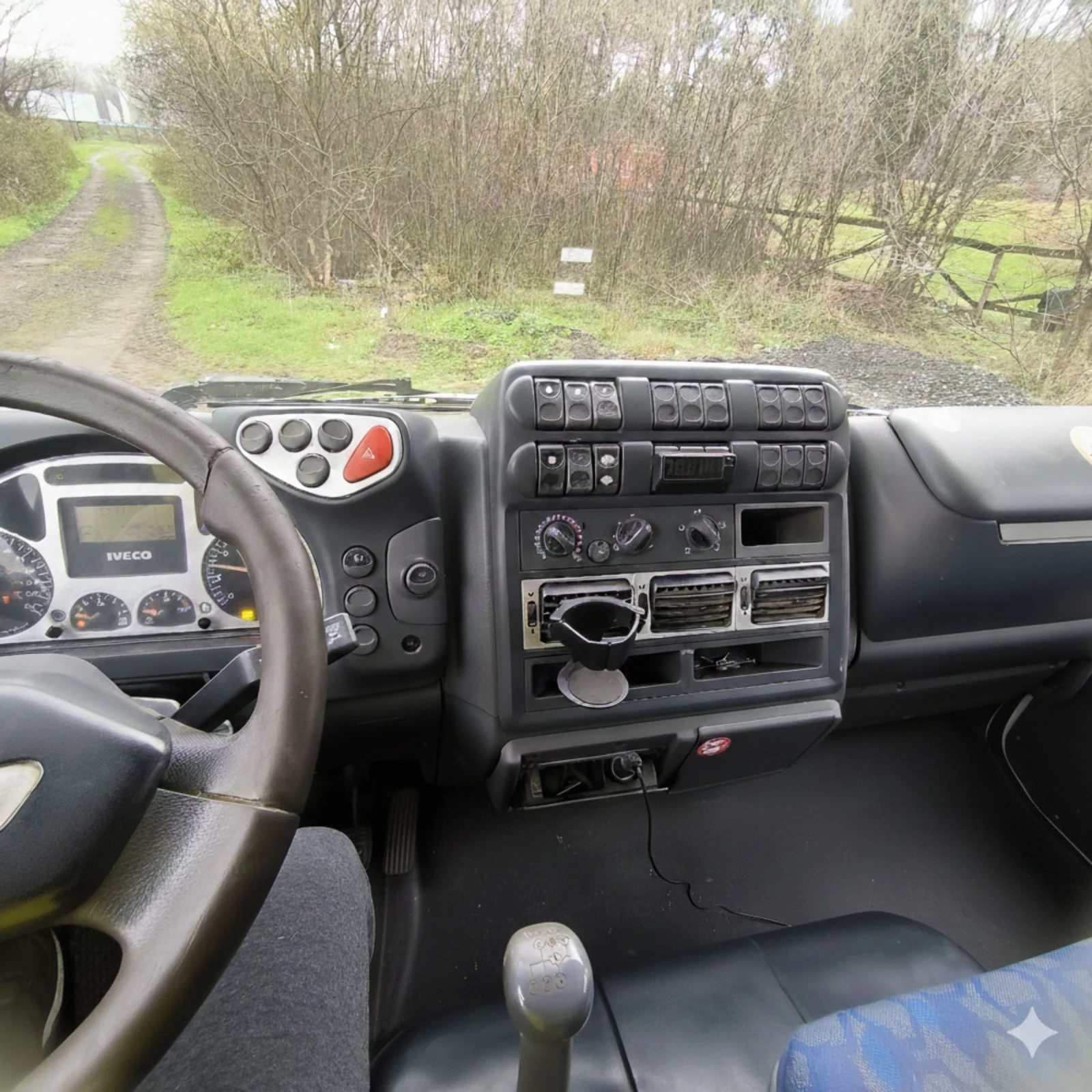 Iveco ML 75E13 Тристранен самоавал, снимка 3 - Камиони - 53809440