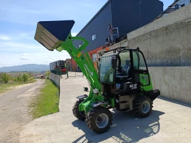 Мини челни товарачи Komatsu МАМУТ X -TRA, снимка 12