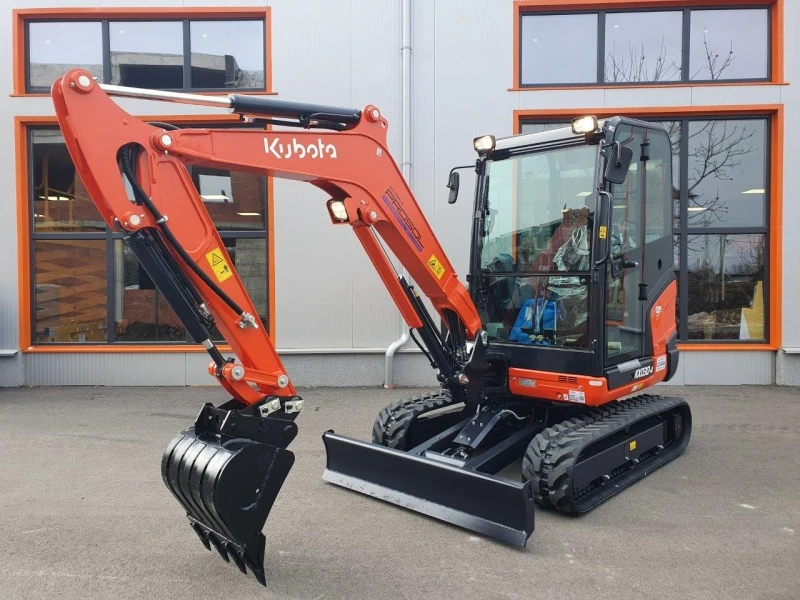 Багер Kubota KX030-4, снимка 2 - Индустриална техника - 40397910