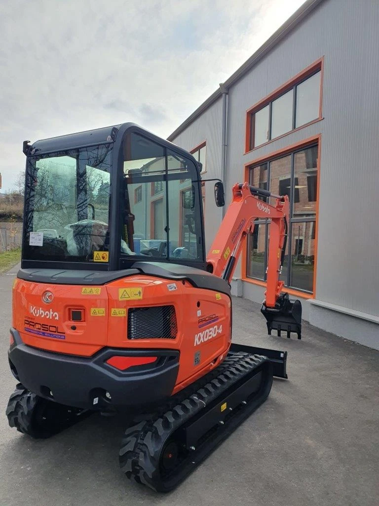 Багер Kubota KX030-4 - изображение 6