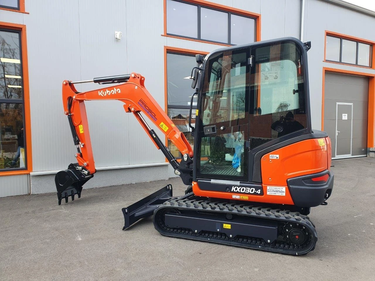 Багер Kubota KX030-4 - изображение 4