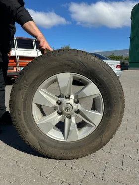 Гуми с джанти Toyo 265/65R17