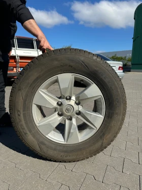 Гуми с джанти Toyo 265/65R17, снимка 2 - Гуми и джанти - 53512288