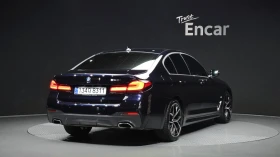 BMW 530 М ПАКЕТ/ПОДГРЕВ/ШИБЕДАХ/ОБДУХ/HUD/ДИСТРОНИК/360/, снимка 2