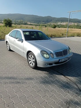 Mercedes-Benz E 270, снимка 1