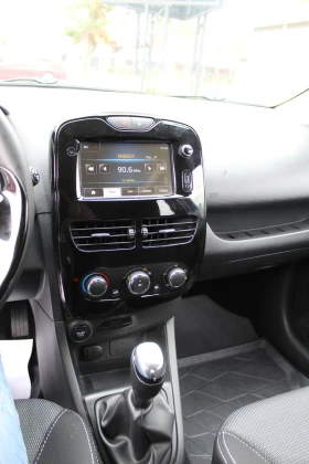 Обява за продажба на Renault Clio 1.2I  ~8 000 лв. - изображение 11