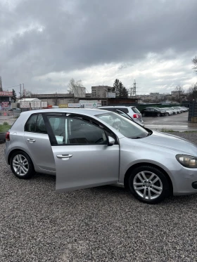 VW Golf 2.0TDI, 140HP. DSG. Обслужена - 5899 € / 11537.44 лв. - 81016156 3