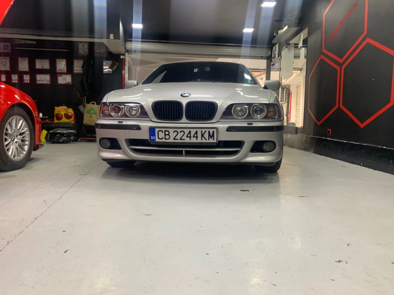 BMW 525 Седан, снимка 8 - Автомобили и джипове - 49317389