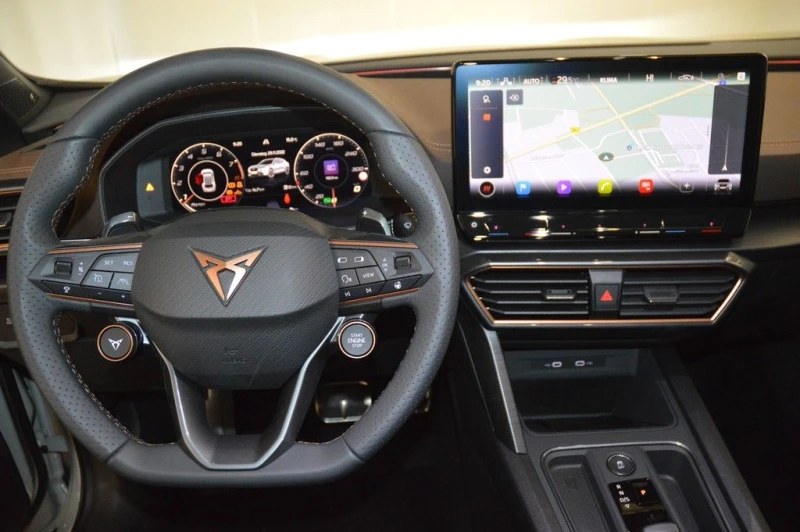 Cupra Formentor VZ5* TAIGA* BREMBO* DISTR* CARBON* MEMORY* , снимка 5 - Автомобили и джипове - 50402545