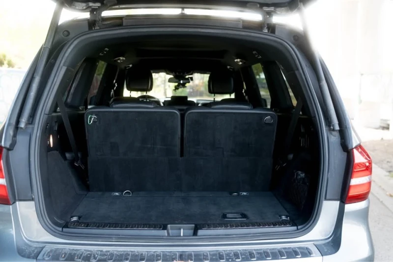 Mercedes-Benz GLS 450 AMG PACK * * CARFAX * * АВТОКРЕДИТ * * , снимка 13 - Автомобили и джипове - 52989462