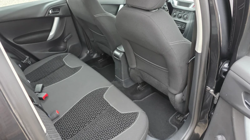 Citroen C3, снимка 12 - Автомобили и джипове - 52997179