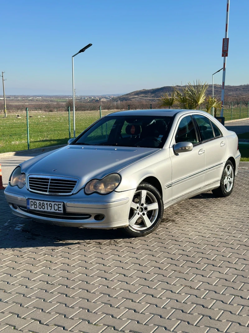 Mercedes-Benz C 270 CDI, снимка 5 - Автомобили и джипове - 53107323