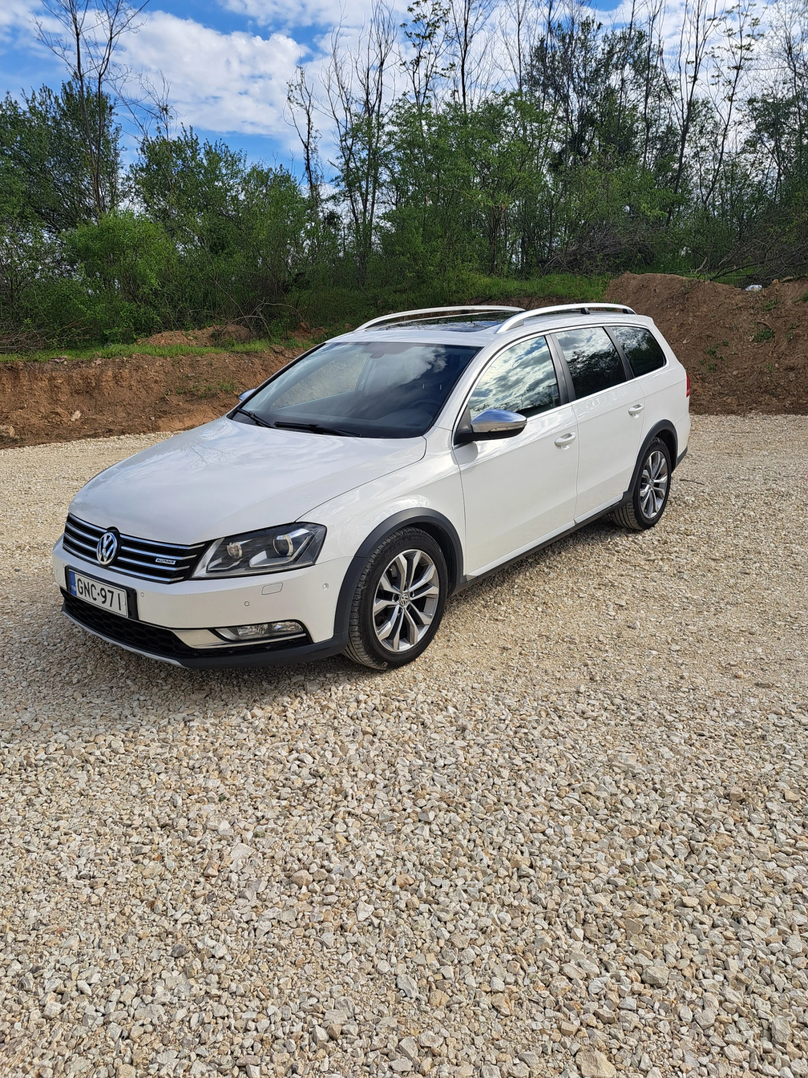 VW Alltrack 2.0TDI 4x4  - изображение 4