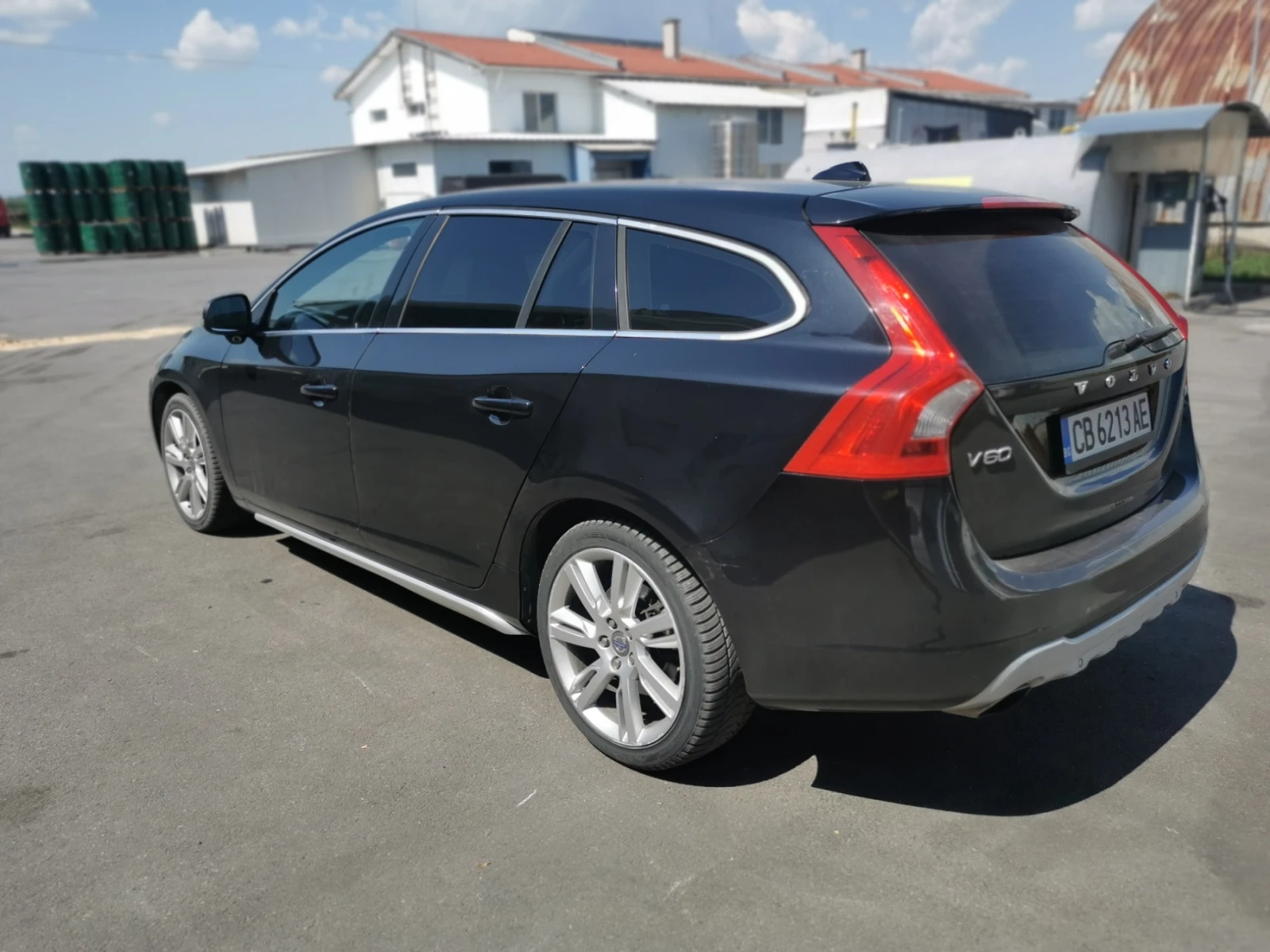 Volvo V60 D3 - изображение 2