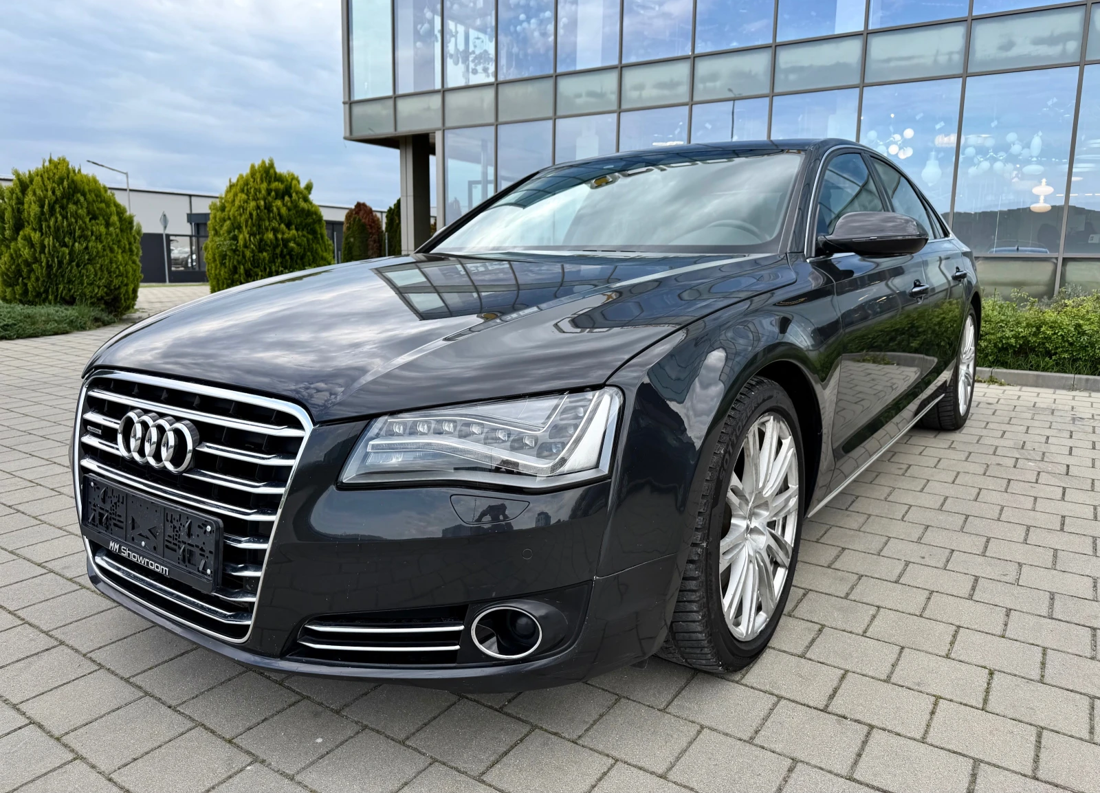 Audi A8 4.2TDI-МАСАЖИ-BOSE-KEYLESS-GO-ПОДГРЕВИ-BLIND-SPOT-