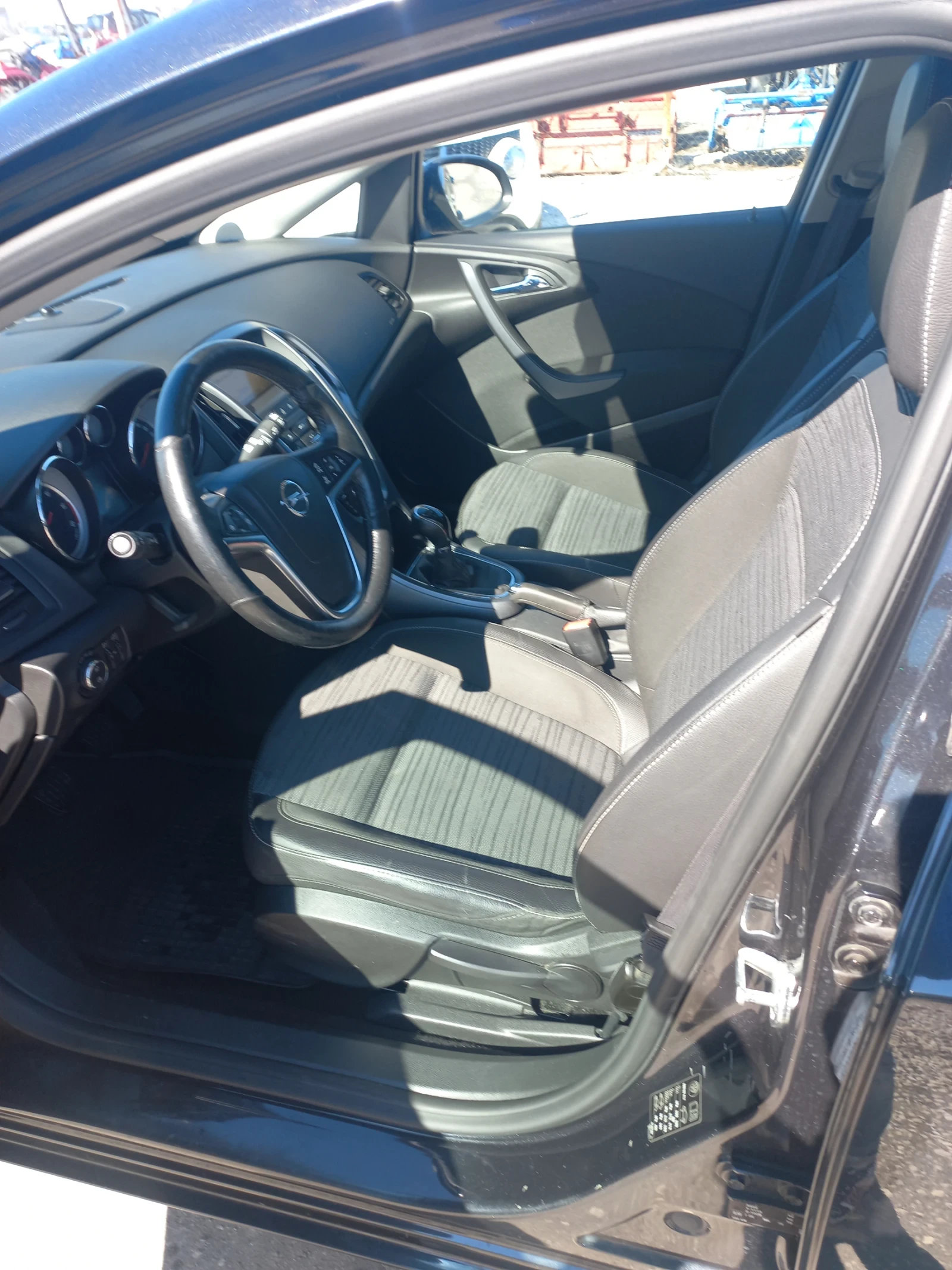 Opel Astra 1, 6 CDTI koja | Mobile.bg — изображение 13