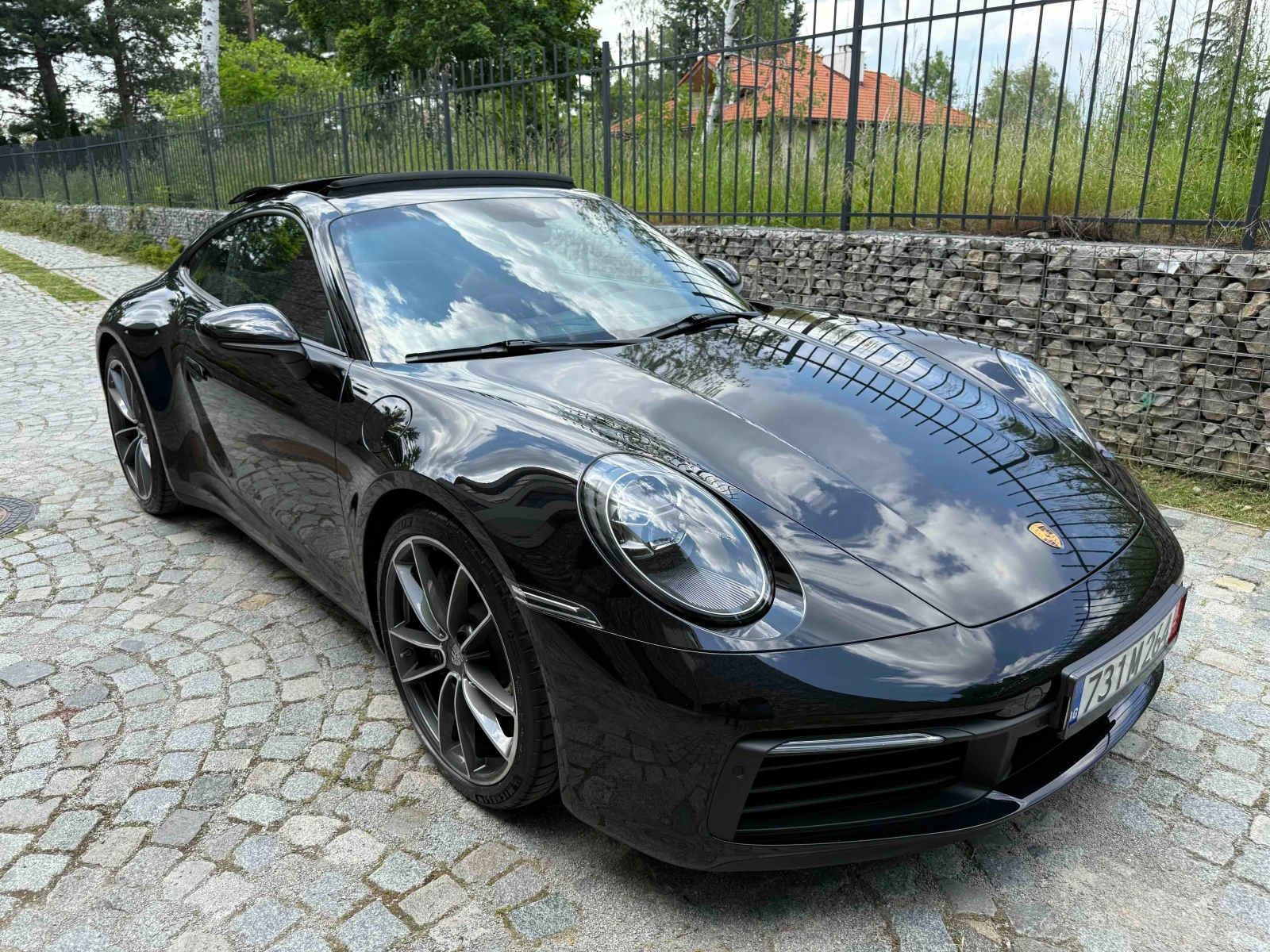 Porsche 911 Carrera 4 - изображение 3