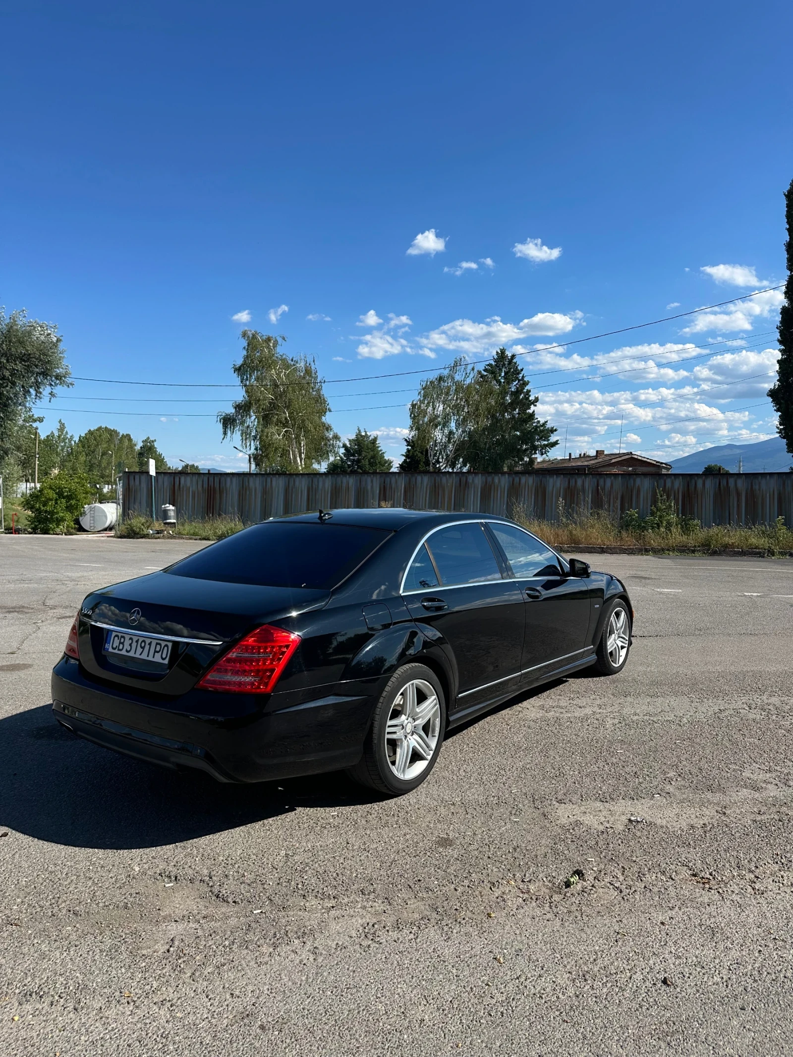Mercedes-Benz S 550  - изображение 5