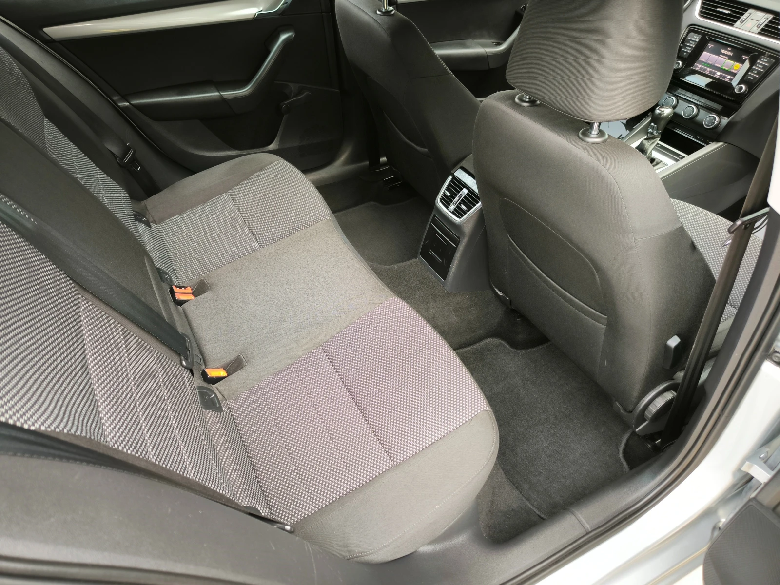 Skoda Octavia TDi-105k.c.4X4-6ckop.EBPO 5B | Mobile.bg   13