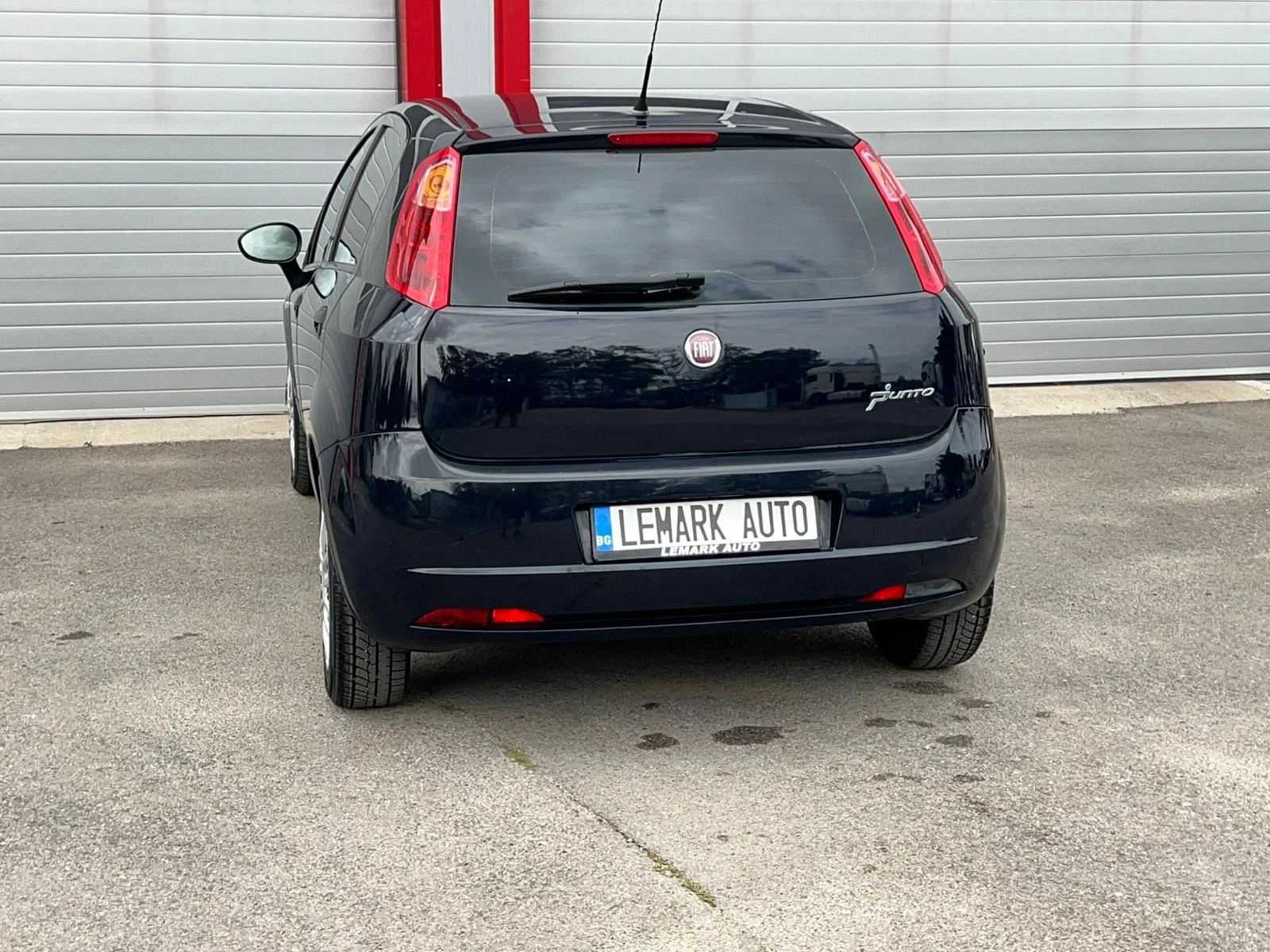 Fiat Punto 1.2I KLIMATIK ЛИЗИНГ!!! - изображение 9