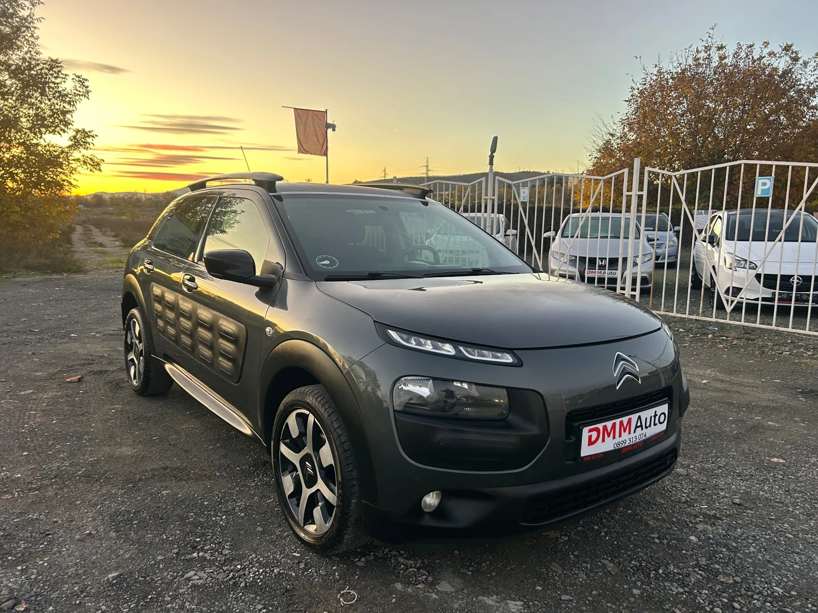 Citroen C4 Cactus 1.6 - 92 к.с / АВТОМАТИК / ЕВРО6 / ЛЕД - изображение 3