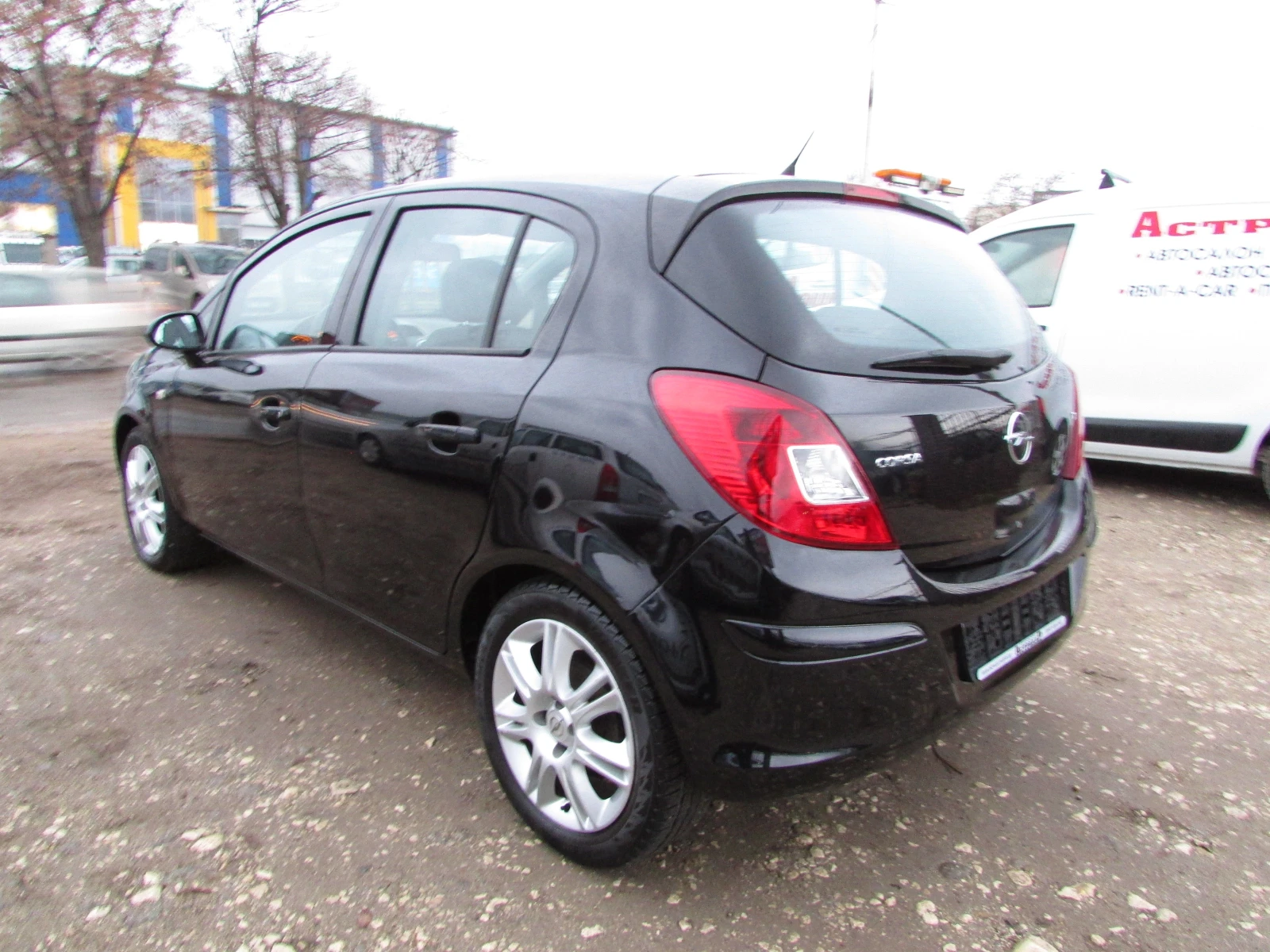 Opel Corsa 1.2i EURO4 - изображение 6