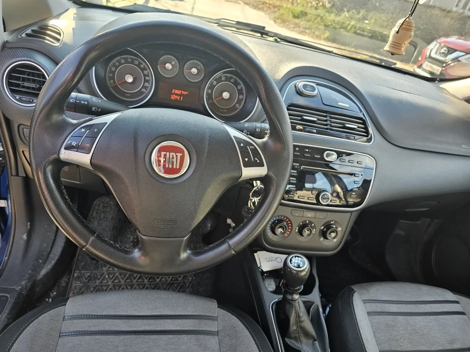 Fiat Punto 1.4 ������ ��� | Mobile.bg � ����������� 7