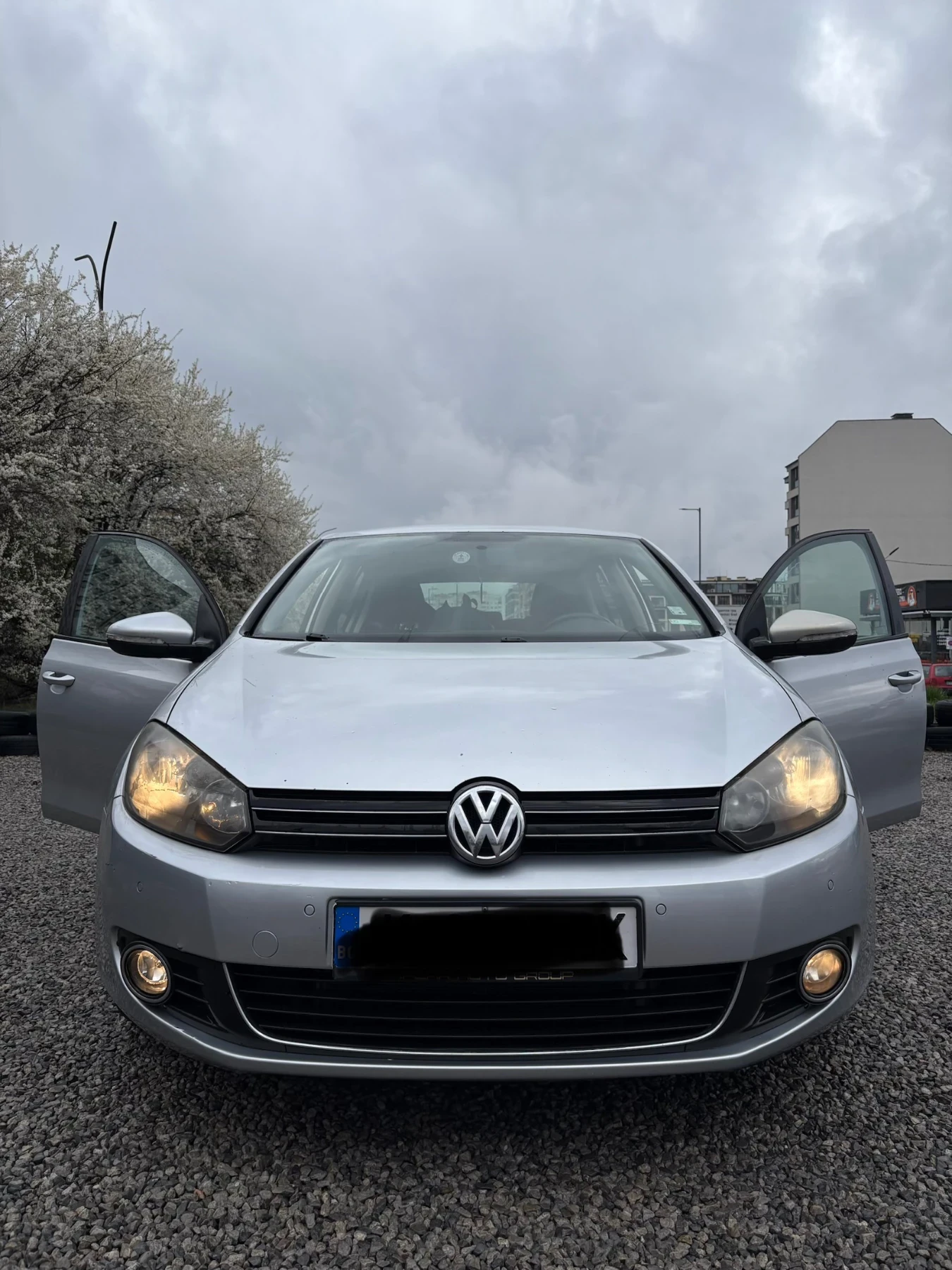 VW Golf 2.0TDI, 140HP. DSG. Обслужена