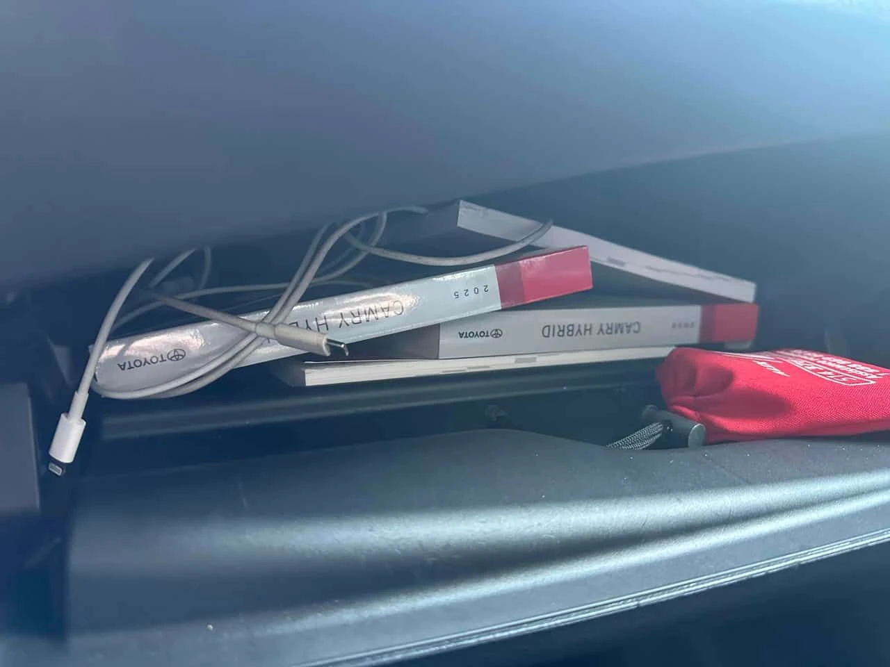 Toyota Camry * XSE CVT AWD * 360 * ОБДУХВАНЕ * CARPLAY, снимка 10 - Автомобили и джипове - 54150300