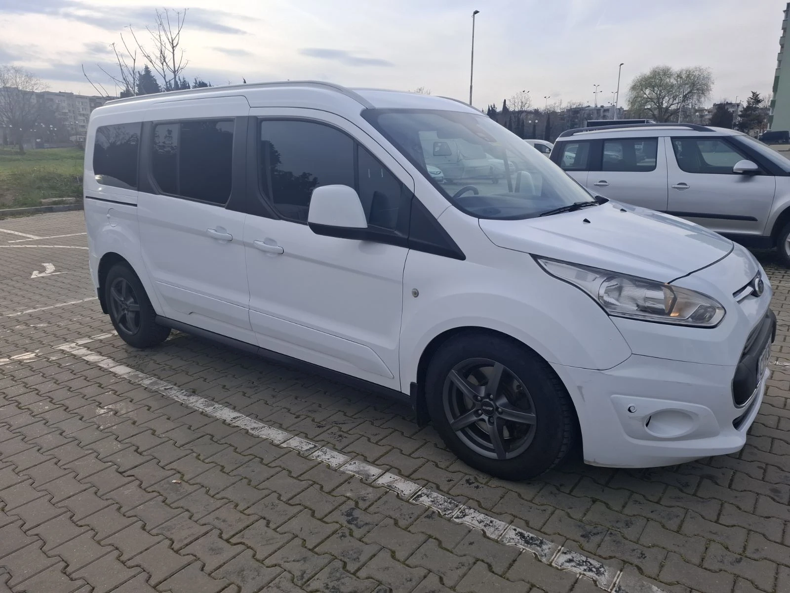 Ford Tourneo Connect TOURNEO-Long