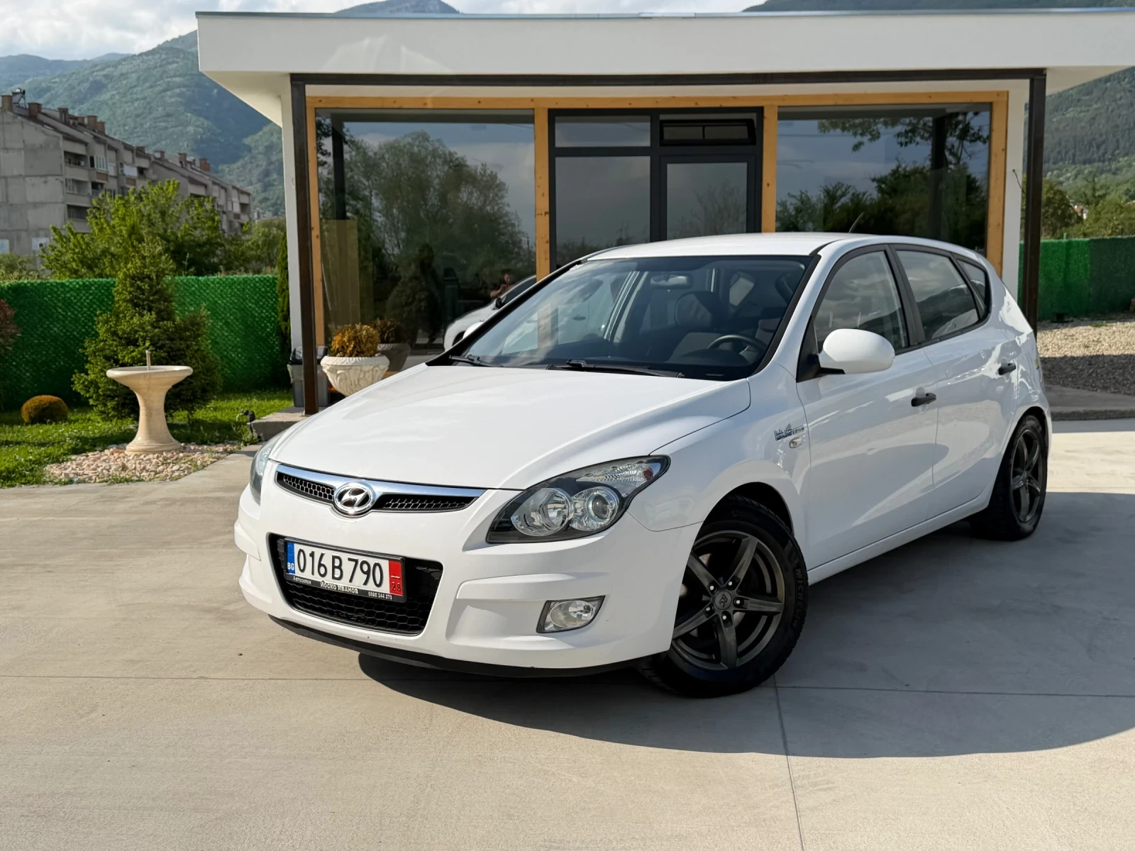 Hyundai I30 1.6* CRDI* Климатик* 